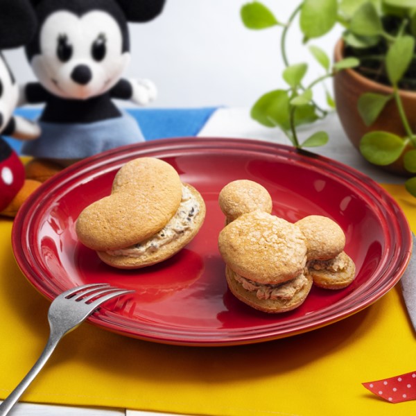 ディズニー×東京ばな奈「ミッキーマウスのパンケーキサンド」通販で買えるよ！