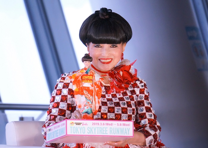 若き日の黒柳徹子さんがバービーに？！「Barbie loves TOKYO SKYTREE RUNWAY」