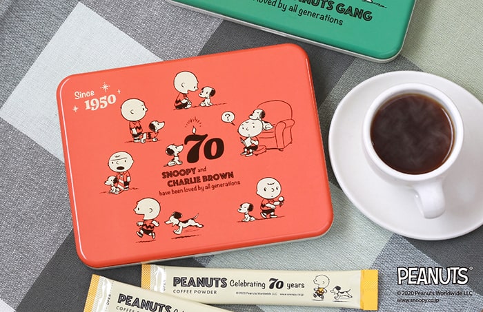 「ピーナッツ」生誕70周年記念の缶ケース入りコーヒーが登場！