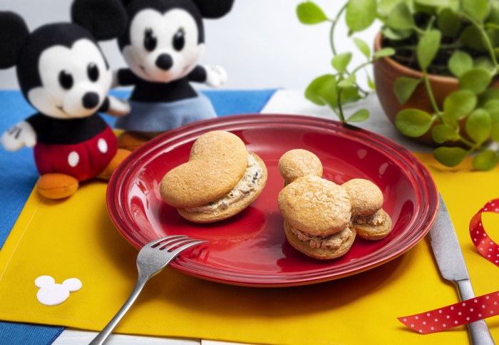 ディズニー×東京ばな奈「ミッキーマウスのパンケーキサンド」通販で買えるよ！