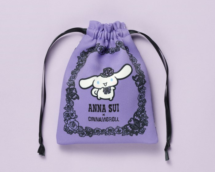 ANNA SUI×シナモロール」コラボレーションアクセサリーが登場