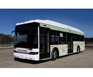 「立川バス」×「すみっコぐらし」コラボデザインの電気バスが登場！車内ではカプセルトイで遊べるよ！