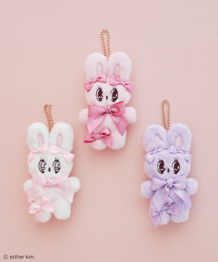 Esther Bunny ぬいぐるみチャーム<br>カラー：White/Pink/Lavender<br>価格：￥3,500