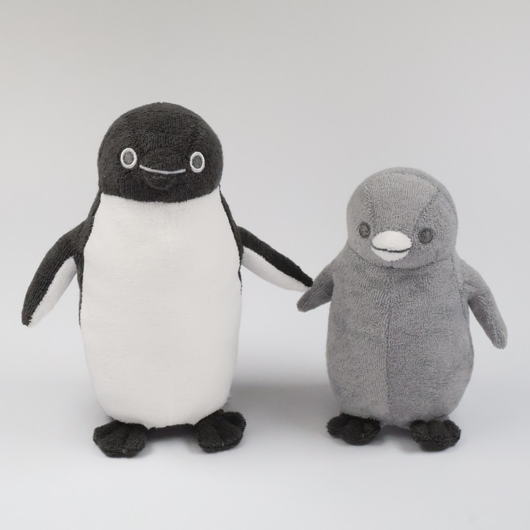 「Suicaのペンギン」子ペンギンとの大人気ぬいぐるみセットがパイル生地になって新登場！