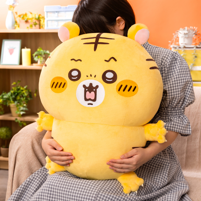 A賞：超特大ぬいぐるみ　＜サイズ：約H600×W460×D350mm＞