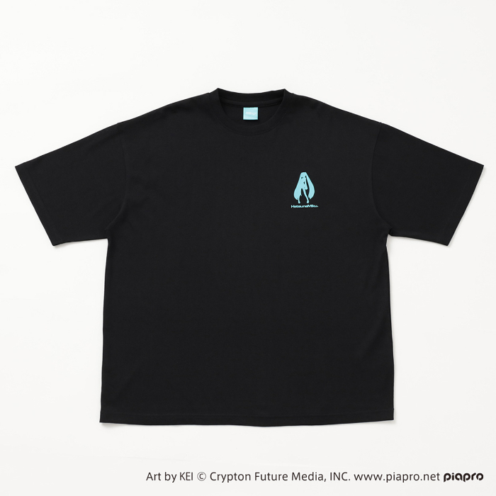初音ミク　バックプリントＴシャツ