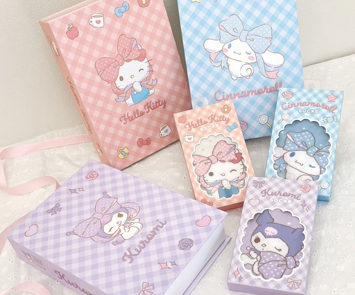 『サンリオキャラクターズ』と”プレゼント”をモチーフにした限定アイテムがサンキューマートに登場!