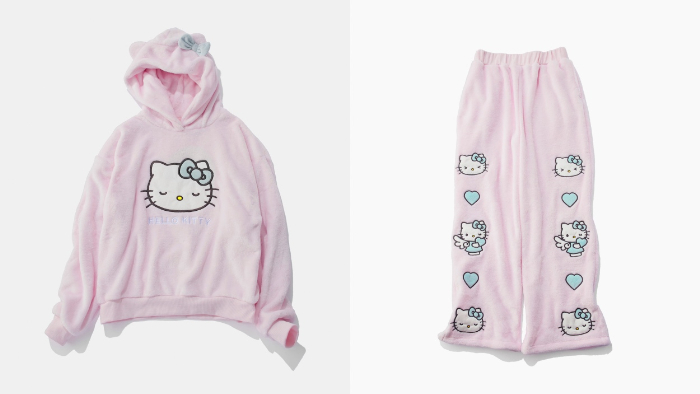 左から<br>【HELLO KITTY】ルームウェアトップス　全2種<br>価格：4,490円（税込）<br>カラー展開：BLK／PK<br>サイズ：FREE<br>【HELLO KITTY】ルームウェアパンツ　全2種<br>価格：4,490円（税込）<br>カラー展開：BLK／PK<br>サイズ：FREE