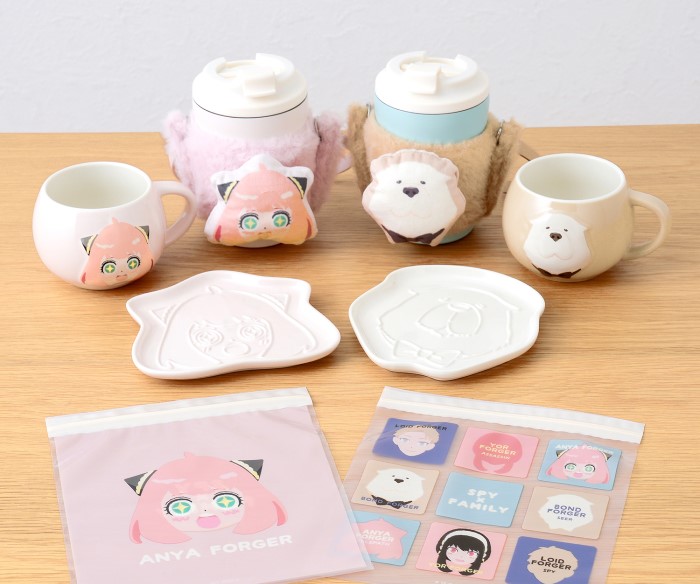 『SPY×FAMILY』×「3COINS」テーブルウェアやあったかグッズなど全56アイテムが登場！