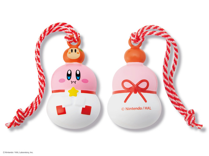 星のカービィ　ころ鈴根付 おもちカービィ（ほおばり）<br>販売価格：1,430円（税込・送料別）<br>本体サイズ(約)＝縦4.2×横2.4×奥行2.6cm
