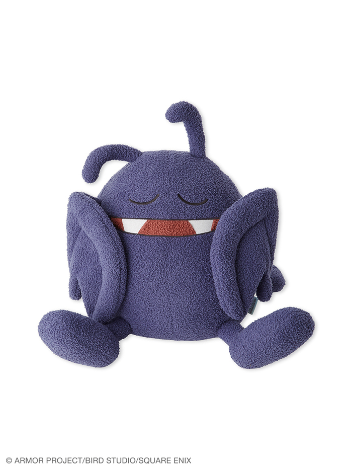 【ドラゴンクエスト】【Sleep】ドラキーおひるねクッション　￥8,800<br>カラー：ネイビー<br>サイズ：フリー<br>※ジェラート ピケ オム直営店舗、Sleep取り扱い店舗 限定商品
