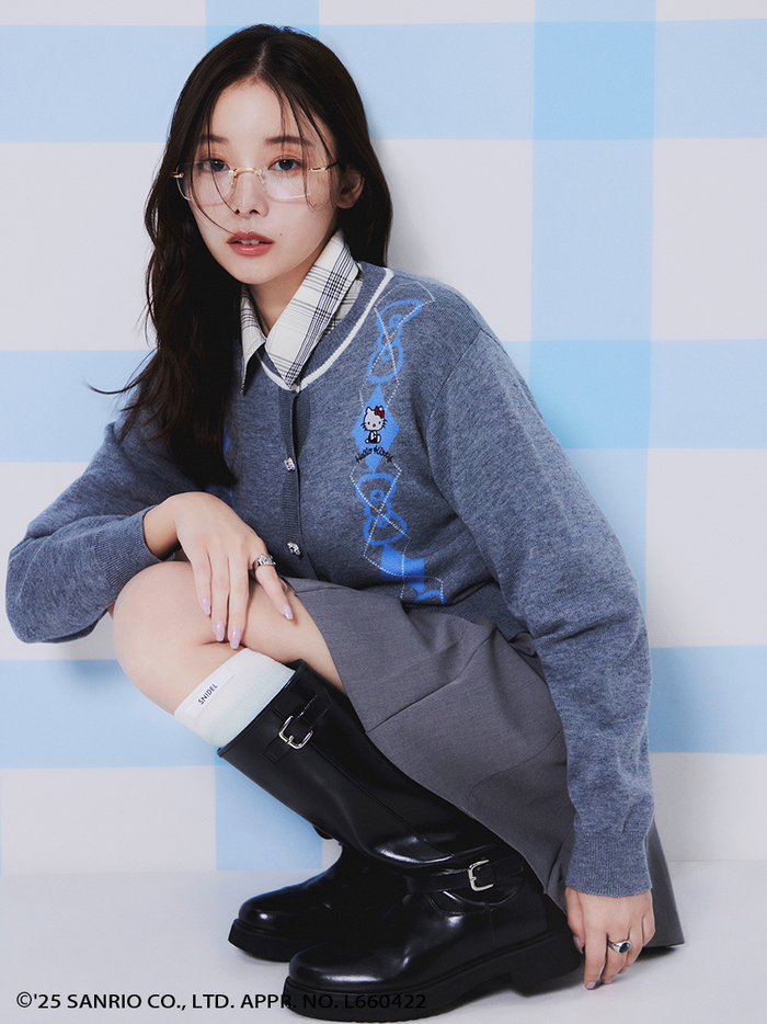 【HELLO KITTY】アーガイルカーディガン<br>カラー：WHT, BRW, NVY<br>GRY：WEB限定カラー<br>サイズ：F<br>価格：￥14,960