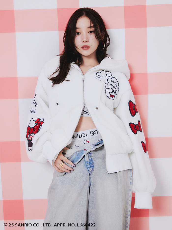 【HELLO KITTY】インナーセット<br>カラー：GRY, PNK<br>サイズ：0, 1<br>価格：￥7,920