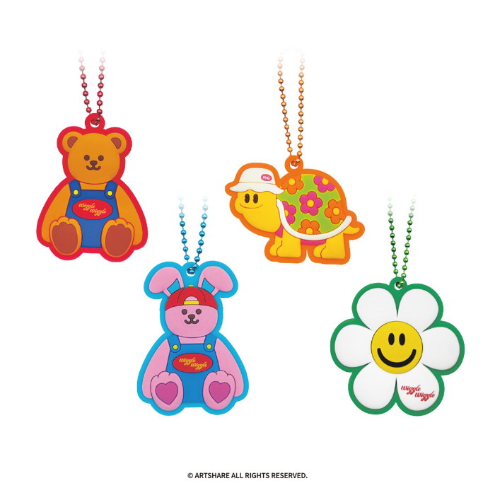 wigglewiggle　半立体ラバーマスコット　全4種<br>たて約5cm×よこ約3.8cm　価格：555円（税込）