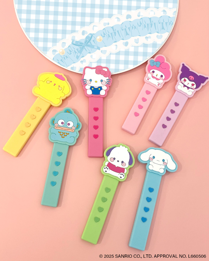 うちわグリップ／各390円（税込429円）