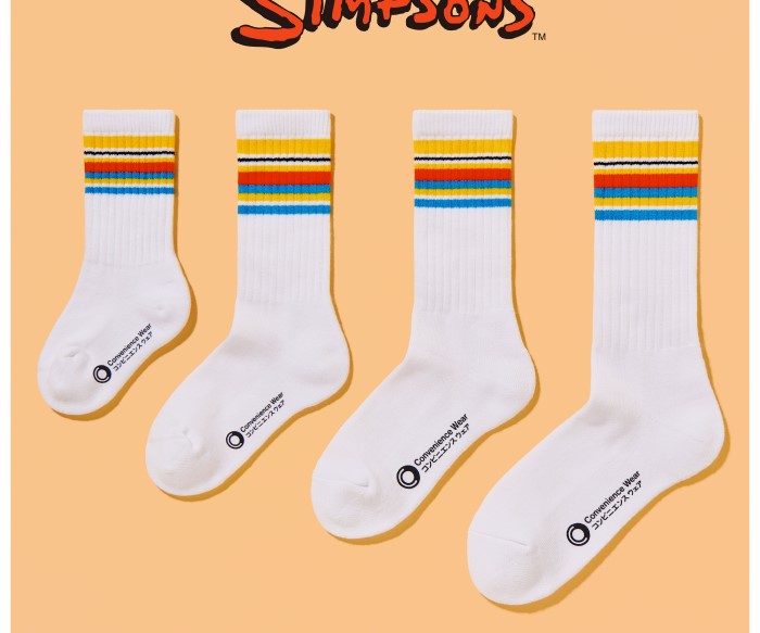 「ザ・シンプソンズ」スウェット、ラインソックス、タオルインポーチがファミマ「コンビニエンスウェア」に登場!
