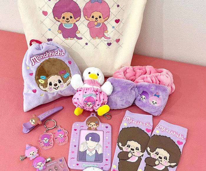 「モンチッチ」×「サンキューマート」“原宿っぽ”でポップな全18アイテムが登場！