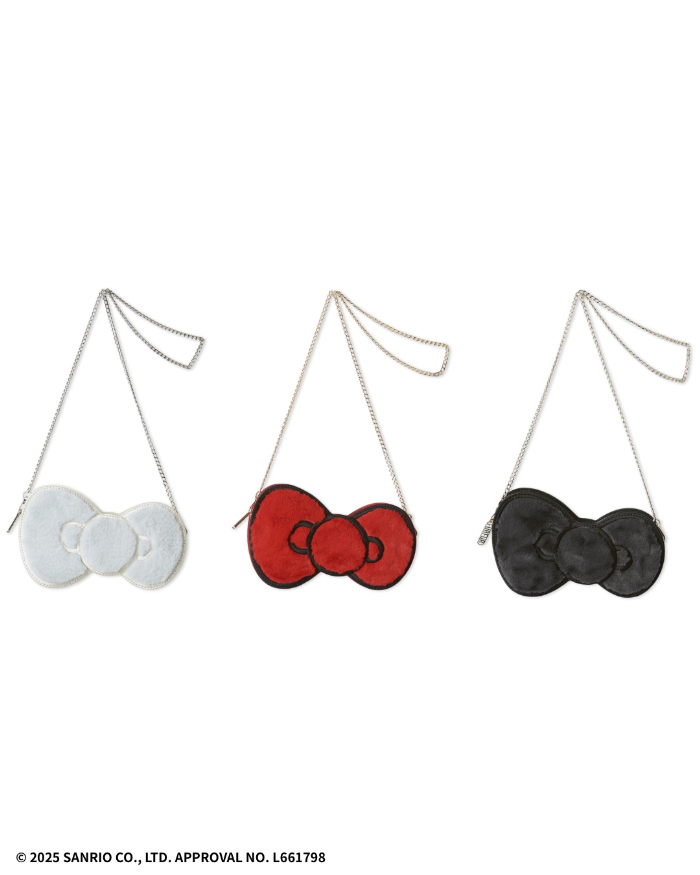 HELLO KITTYリボンバッグ<br>価格：￥15,400<br>カラー：SAX,RED,CGRY