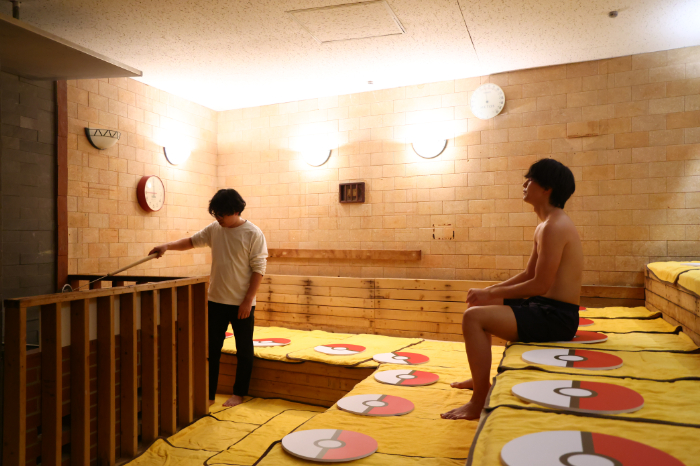 モンスターボール柄のサウナマット