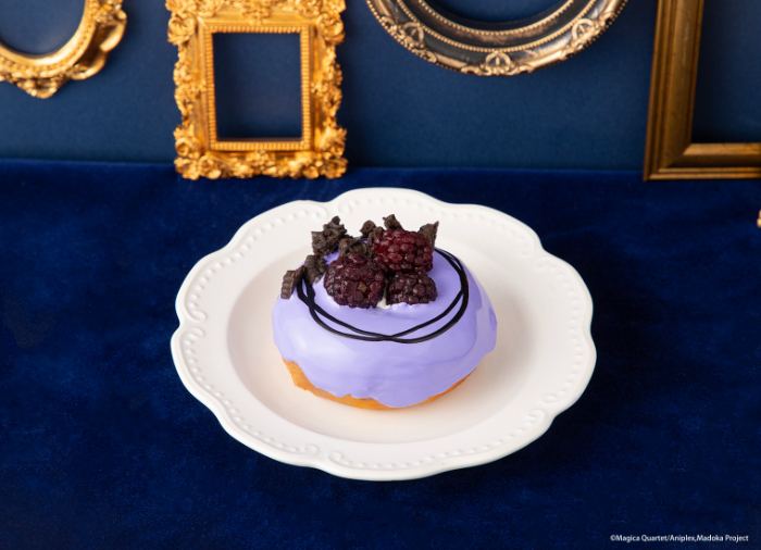 暁美 ほむら 「もう誰にも頼らない」ブラックメモリードーナツ　税込590円