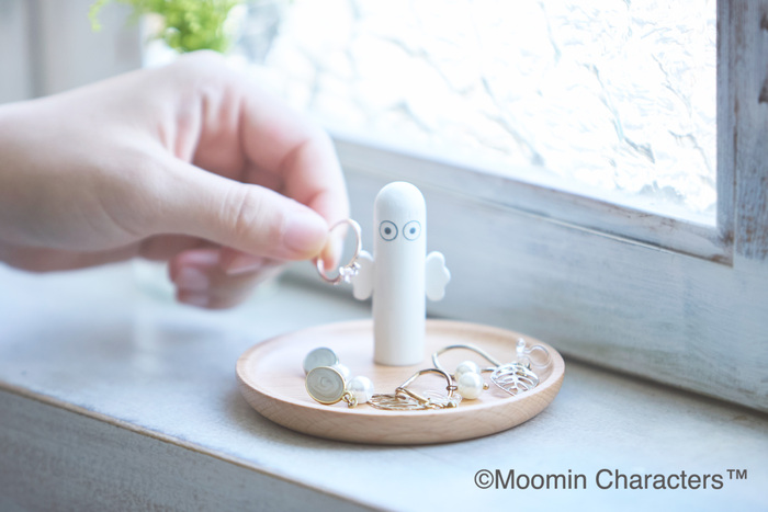 ニョロニョロ アクセサリースタンド<br>価格：1,980円（税込）