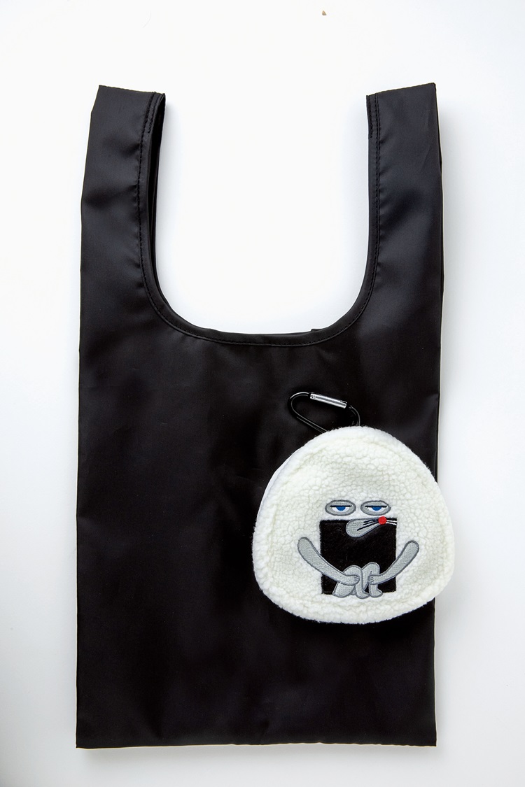 「パンどろぼう」おにぎりぼうやのぬいぐるみチャームになるエコバッグが付録！「レタスクラブ」2026年4月号